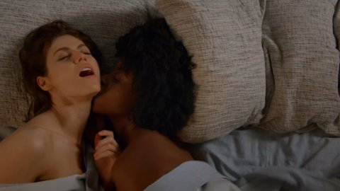 Alexandra Daddario, Kirby Howell-Baptiste - Sexy Scenes in Why Women Kill s01e02 (2019)