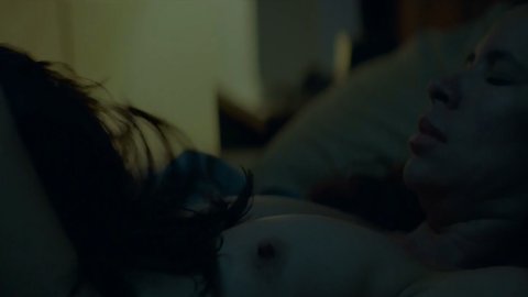 Yoandra Suarez - Sexy Scenes in Negotiator (2018)