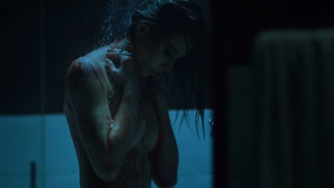 Cristine Reyes - Sexy Scenes in Maria (2019)