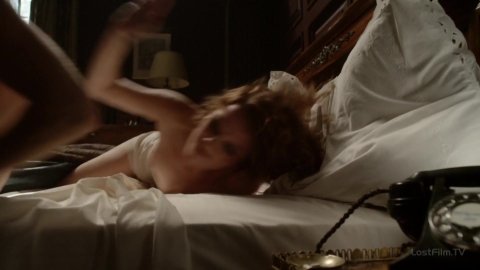 Nora Lili Horich - Sexy Scenes in Fleming s01e01 (2014)
