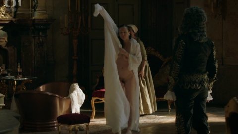 Zuzana Stivinova - Sexy Scenes in Mária Terézia s01e01 (2017)