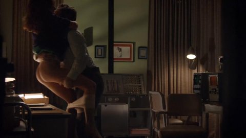 Emily Kinney, Sascha Alexander, Isabelle Fuhrman - Sexy Scenes in Masters of Sex s03e10 (2015)
