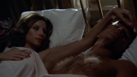 Barbra Streisand - Sexy Scenes in The Way We Were (1973)