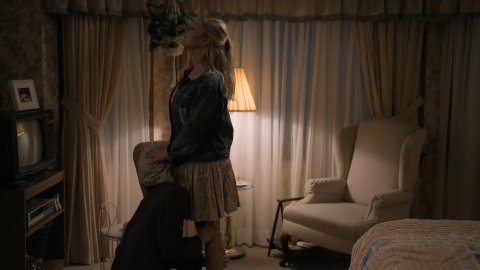Kirsten Dunst - Sexy Scenes in On Becoming a God in Central Florida s01e04 (2019)