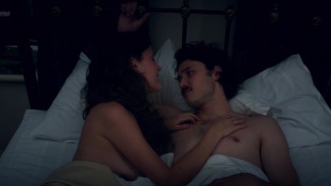 Lola Bessis - Sexy Scenes in Picnic at Hanging Rock s01e05 (2018)