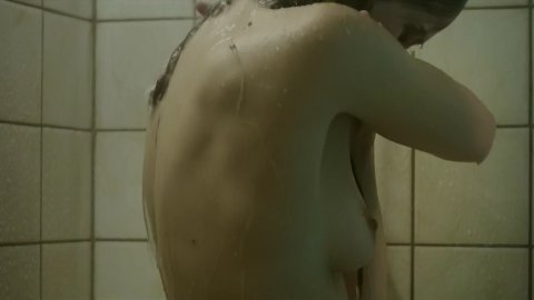 Danica Curcic - Sexy Scenes in Oasen (2013)