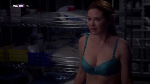 Sarah Drew - Sexy Scenes in Grey's Anatomy s11e16 (2014)