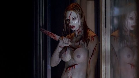 Shawna Loyer - Sexy Scenes in Thir13en Ghosts (2001)