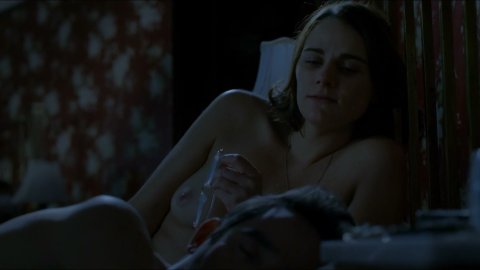 Barbara Ruiz-Tagle, Annie Fink - Sexy Scenes in Broken Panties (2018)