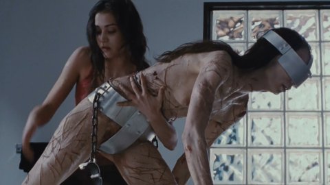 Morjana Alaoui, Emilie Miskdjian - Sexy Scenes in Martyrs (2008)