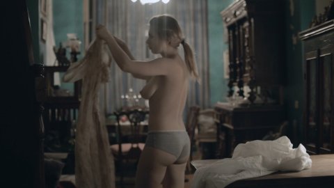Anna Tsukanova-Kott - Sexy Scenes in Parallel Lines Meet at Infinity (2015)
