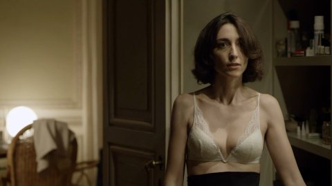 Elena Lietti - Sexy Scenes in The Miracle s01e06-08 (2018)