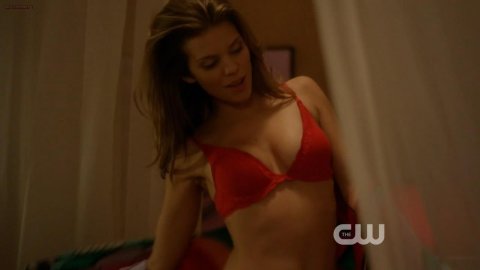 AnnaLynne McCord - Sexy Scenes in 90210 s05e20 (2013)