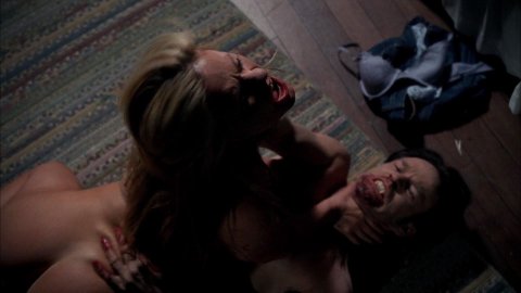 Anna Paquin - Sexy Scenes in True Blood s03 (2010)