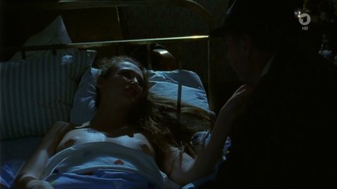 Deborah Kaufmann - Sexy Scenes in The Drinker (1995)
