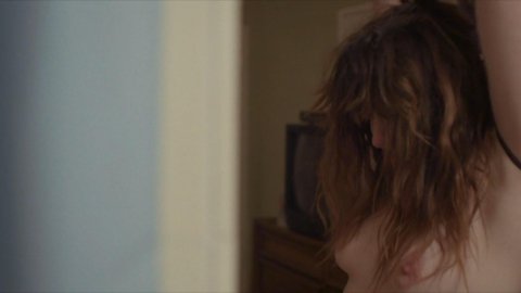 Kathryn Hahn - Sexy Scenes in I Love Dick s01e07 (2017)