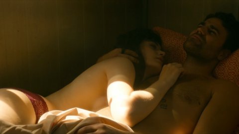 Justine Cotsonas - Sexy Scenes in Tell Me a Story s01e06 (2018)