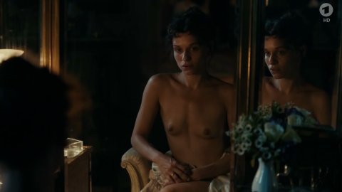Kristin Suckow - Sexy Scenes in Ottilie von Faber-Castell - Eine mutige Frau (2019)