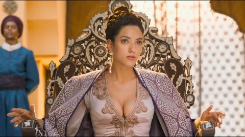 Vanessa Guide - Sexy Scenes in The Brand New Adventures of Aladin (2018)