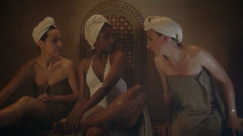Sara Martins - Sexy Scenes in Alexandra Ehle s01e02 (2018)