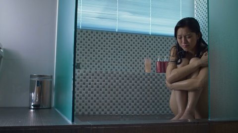 Janice Man - Sexy Scenes in Nessun Dorma (2016)