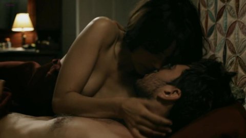 Dominique Swain, Shannyn Sossamon - Sexy Scenes in Road to Nowhere (2010)