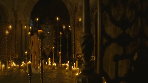 Cate Blanchett - Sexy Scenes in Elizabeth: The Golden Age (2007)